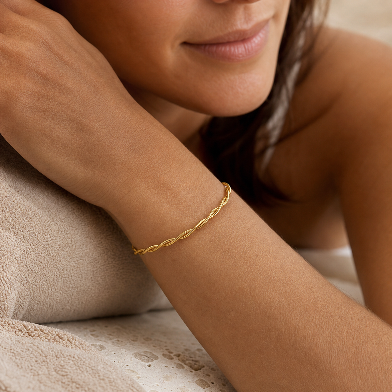 Armreif LIANOA gold