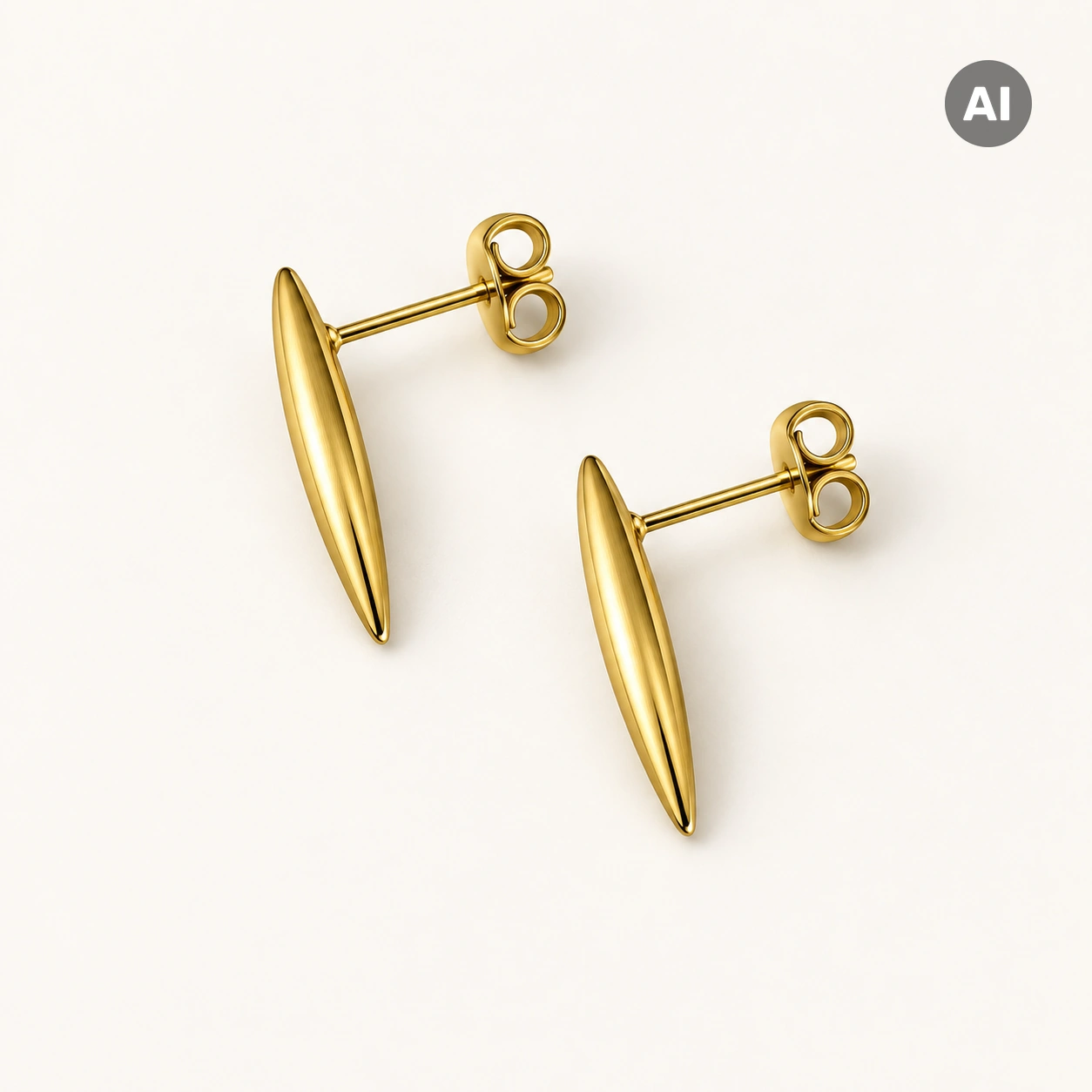 Ohrstecker mit langem gewölbtem Marquise-Element, goldfarben
