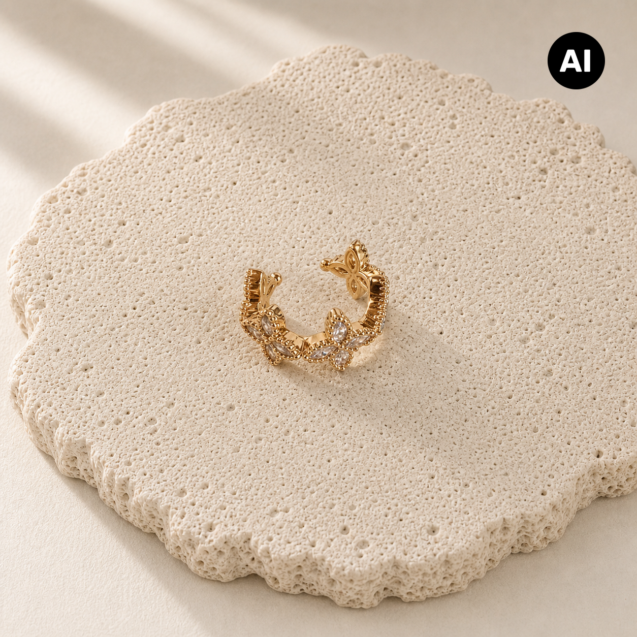 LIANOA Earcuff gold