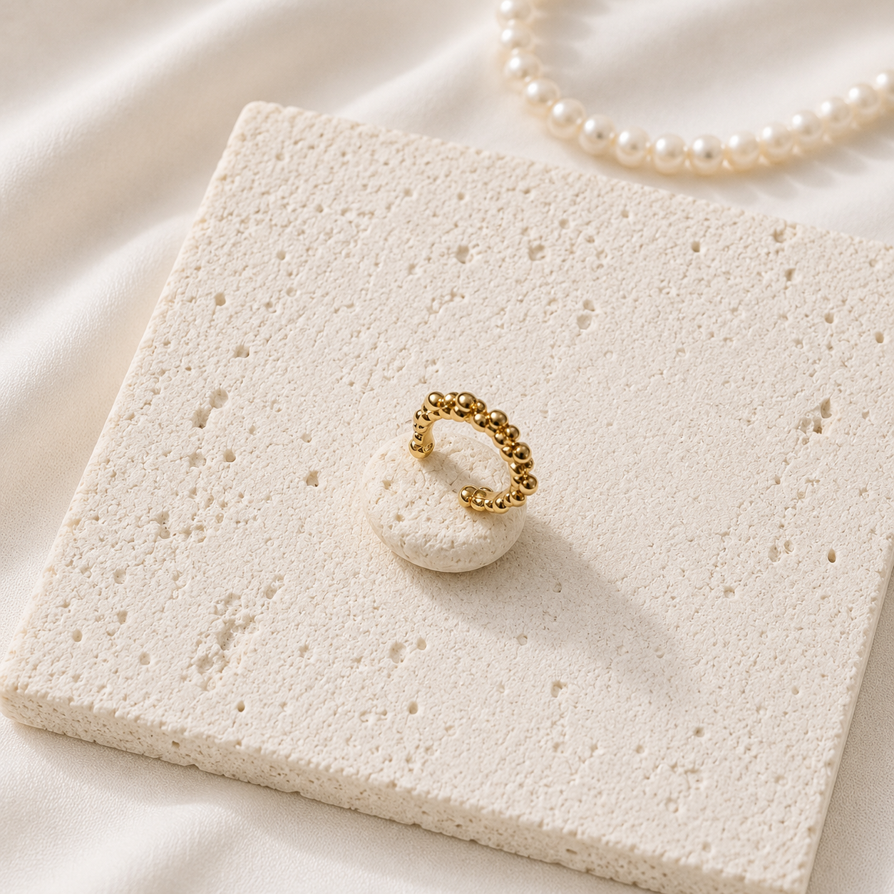 Ear Cuff Gold