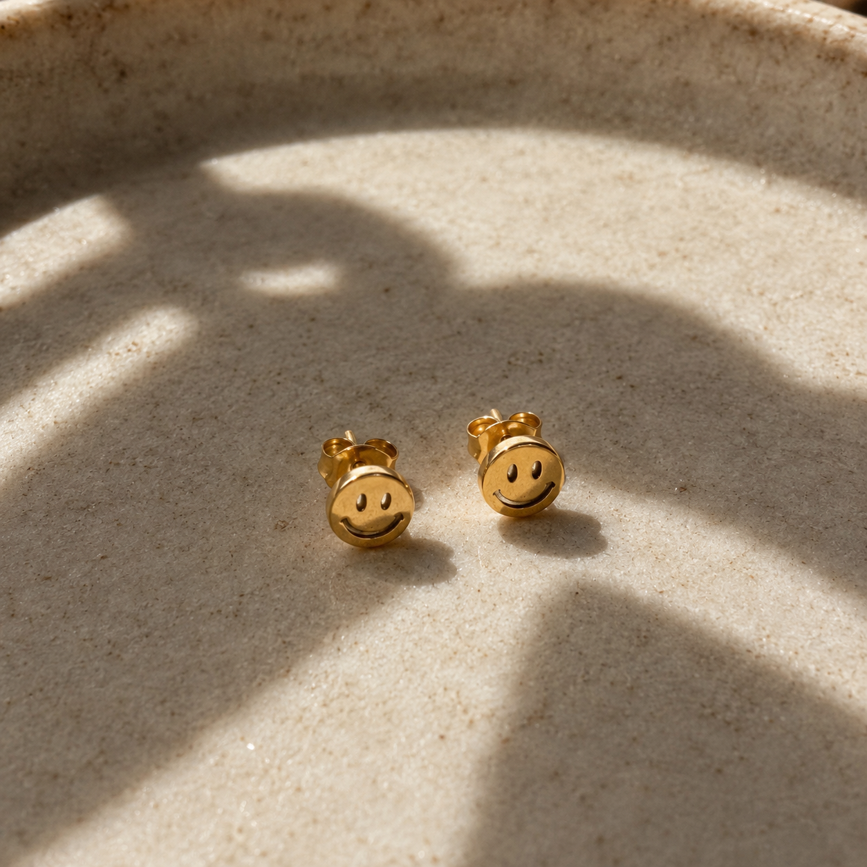 Smily Ohrstecker LiaNoa Gold