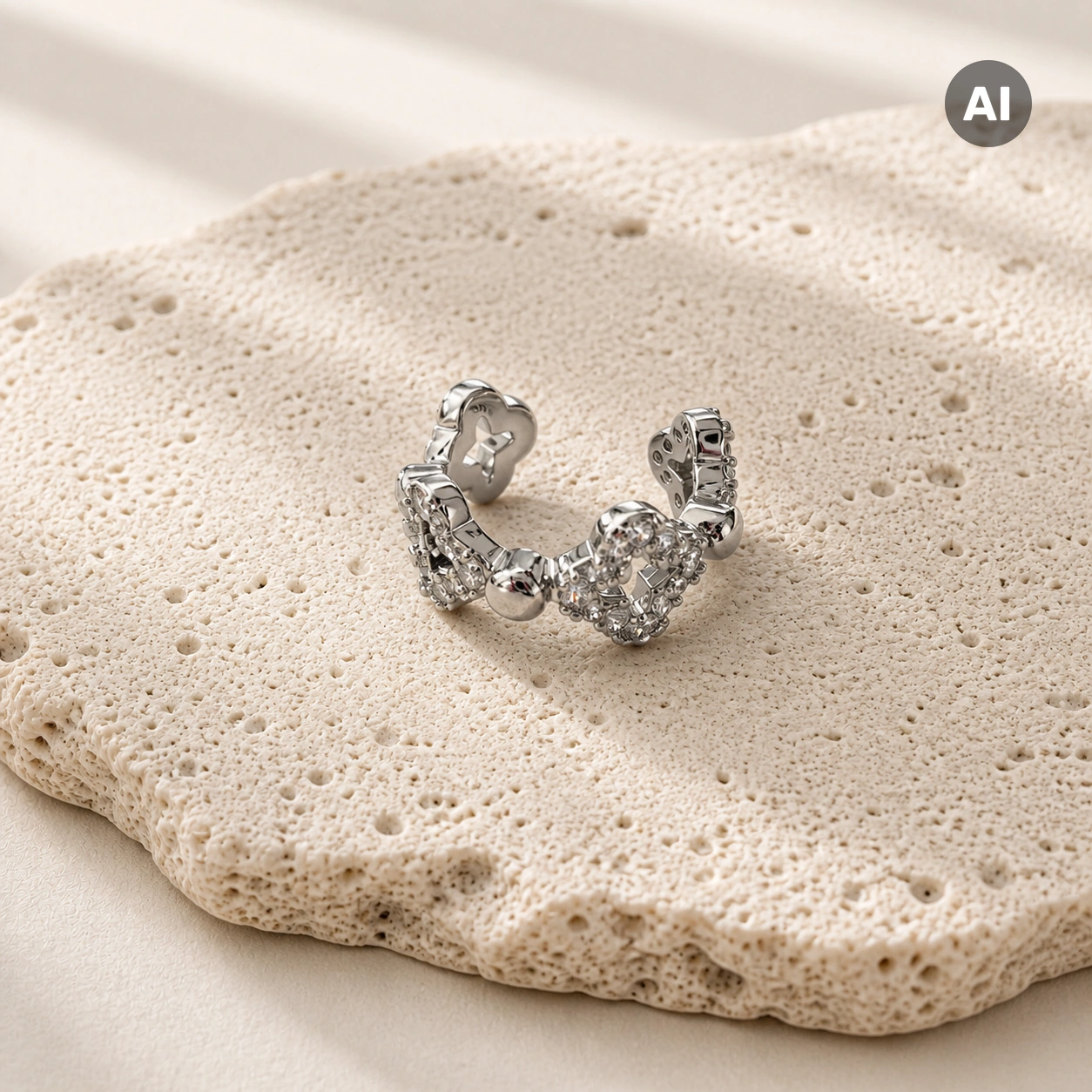 Ear Cuff mit Zirkonia-Clustern und Kugel, silberfarben