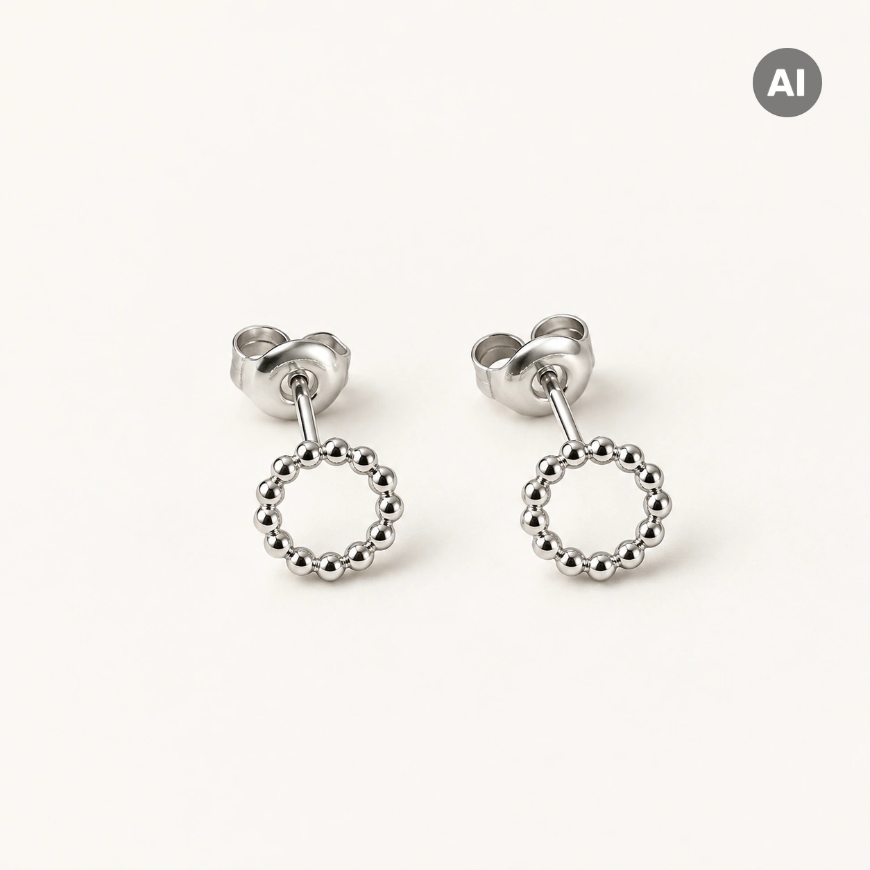 Ohrstecker mit kleinem Kugelring, silberfarben
