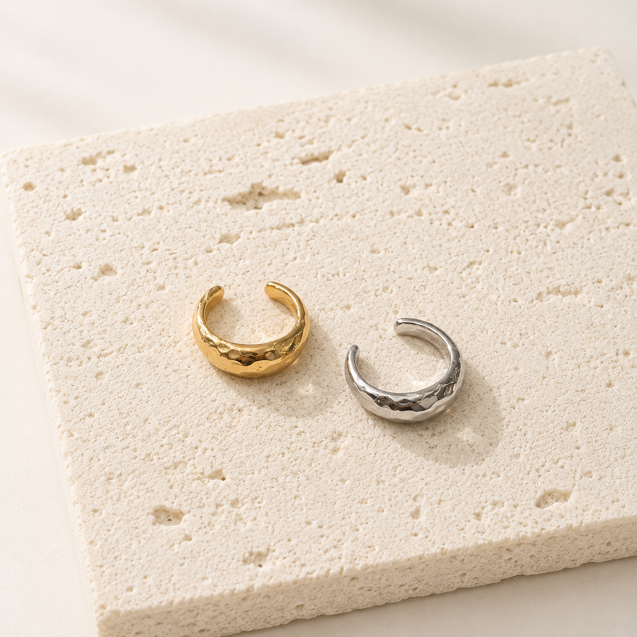 Ear Cuff Gold