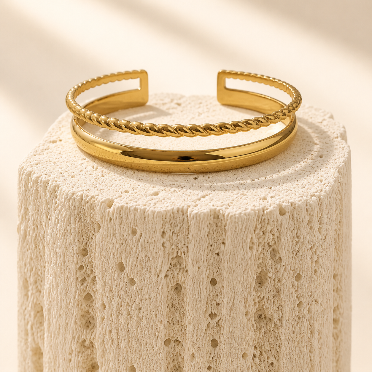 Armreif LIANOA gold
