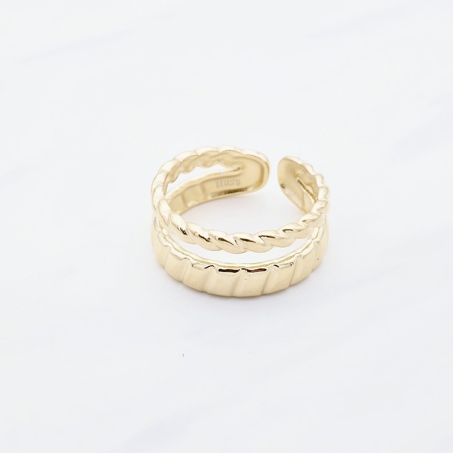 Ring Liya Gold