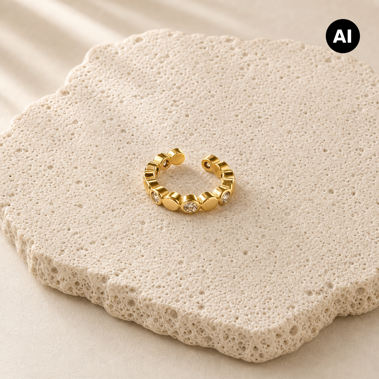 LIANOA Earcuff gold